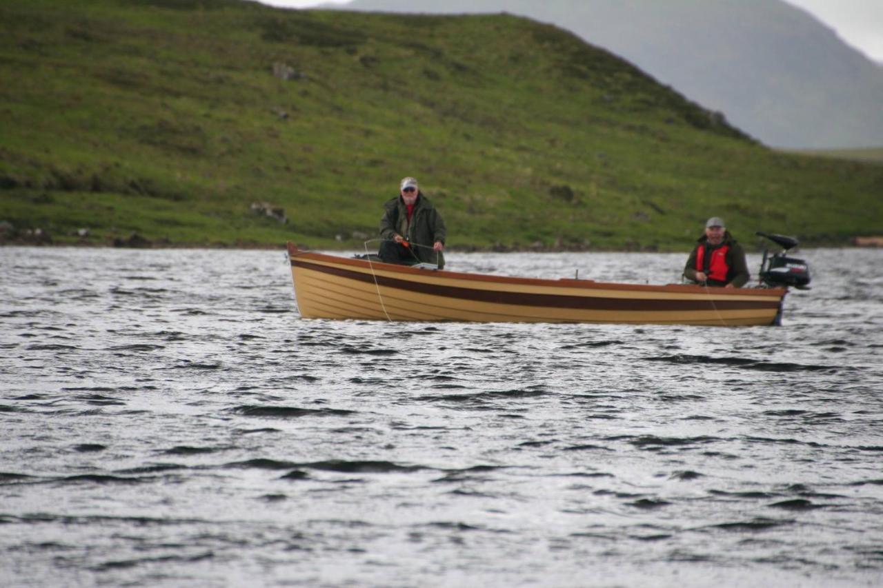 Loch Rannoch Hotel And Spa Kinloch Rannoch Bagian luar foto